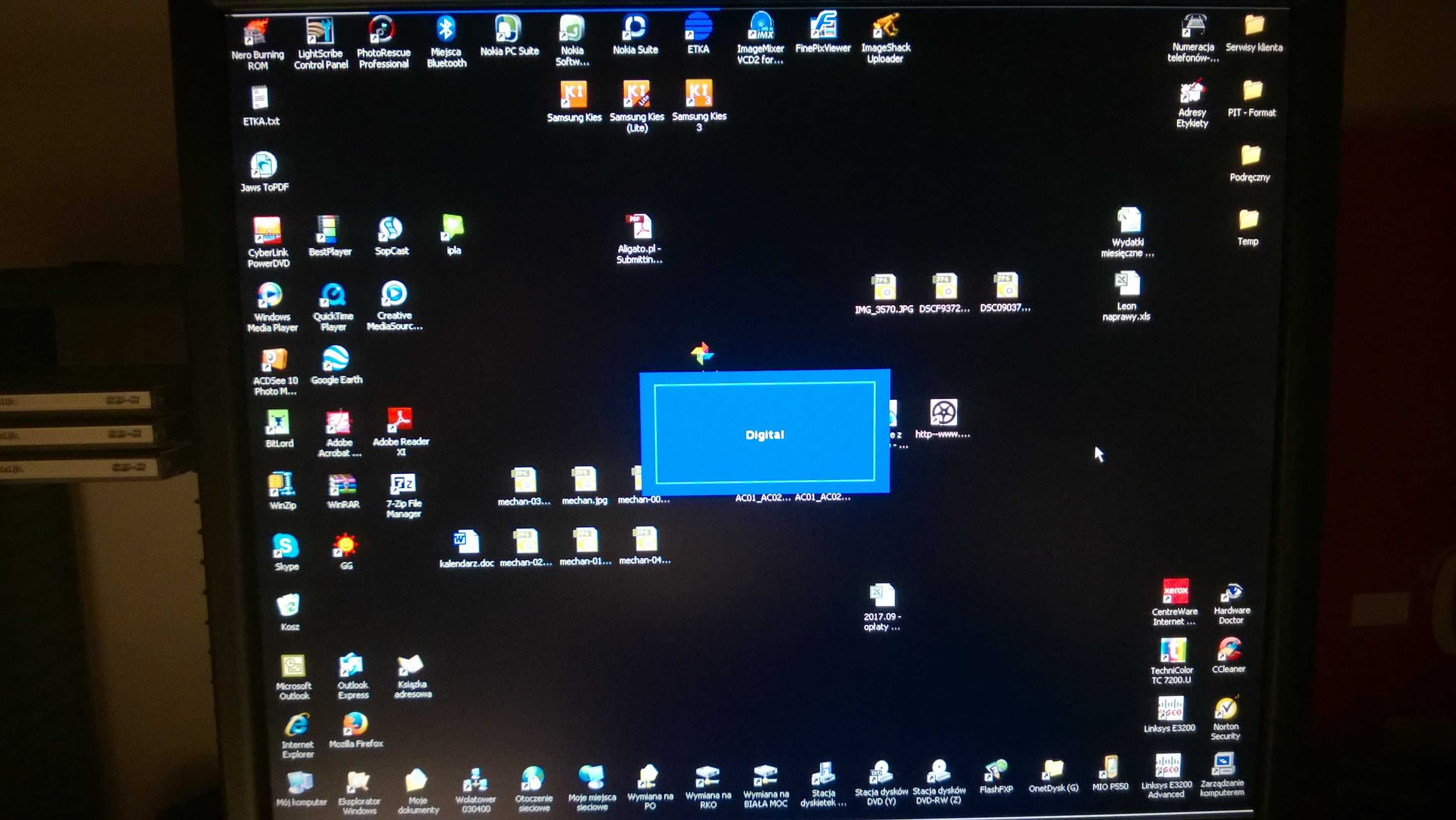 Monitor Viewsonic model VP171B