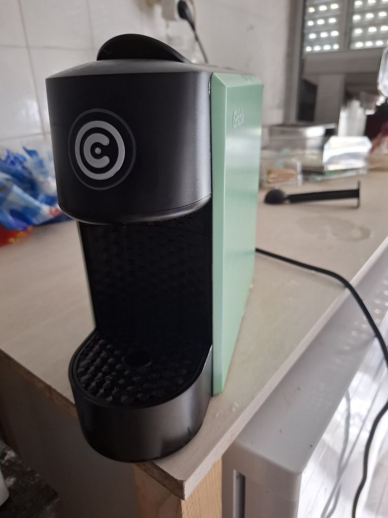 Maquina de café continente grazie