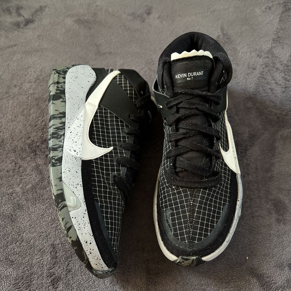 Чоловічі кросівки Nike kevin Durant №7 13 “Oreo”. P. 40,5.