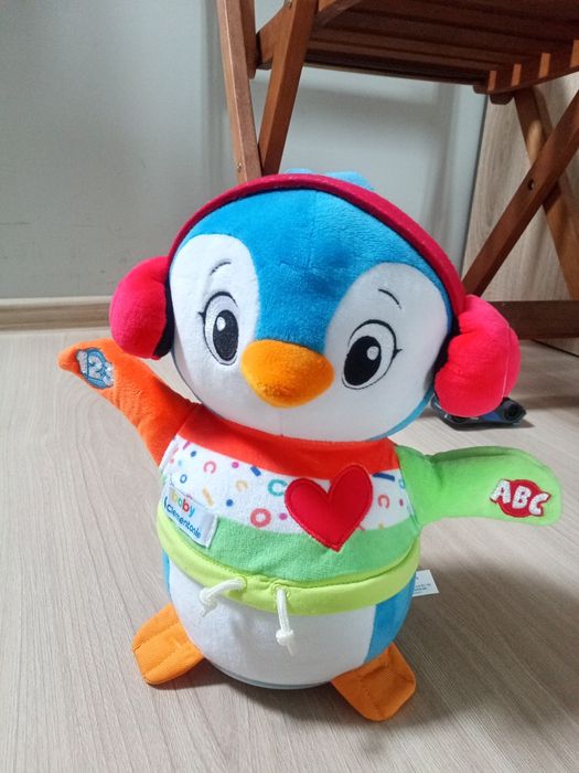 Tańczący pingwin clementoni baby