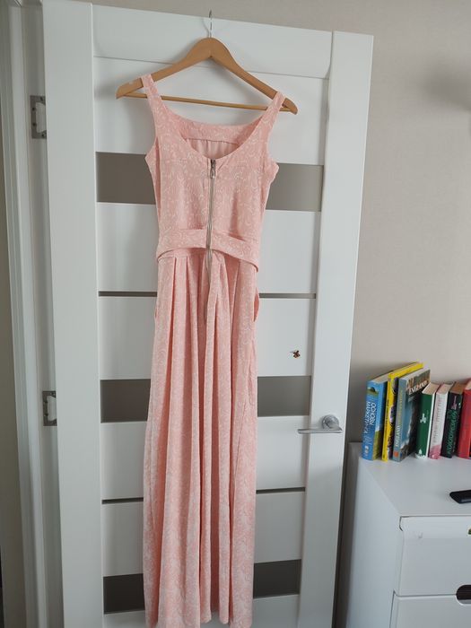 Літнє ніжне пудрове плаття S/M