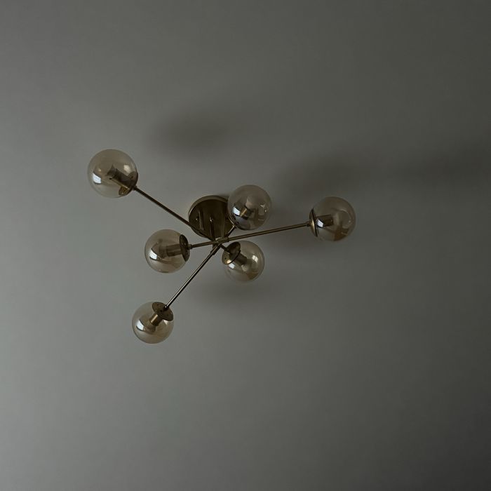 Люстра в золоте