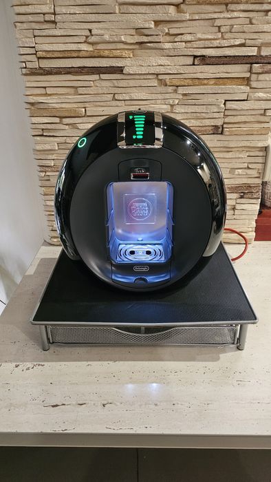 ekspres do kawy na kapsułki NESCAFÉ Dolce Gusto Circolo De'Longhi