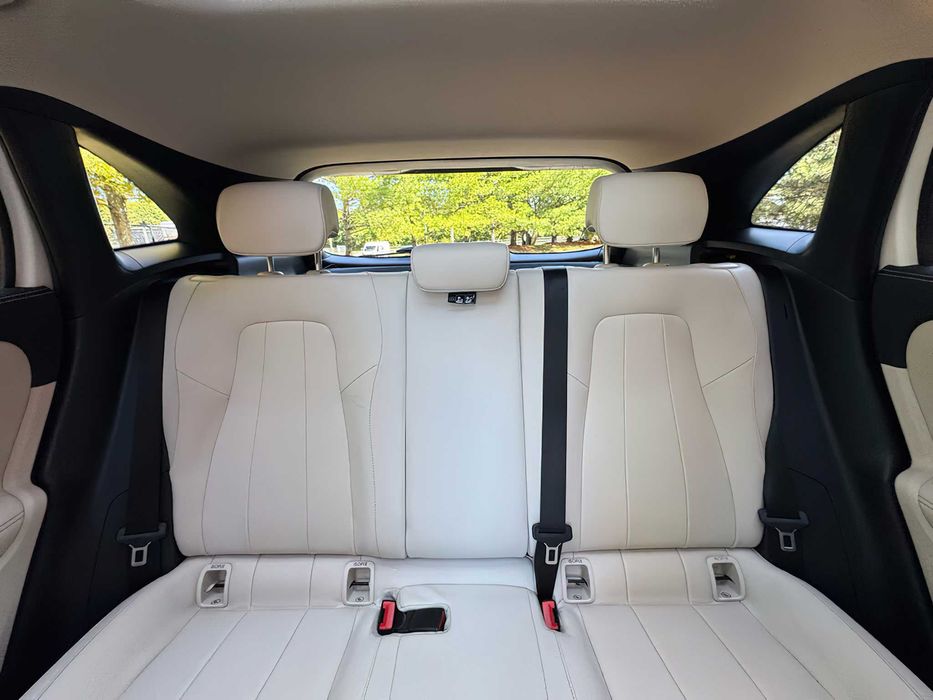 Mercedes-Benz GLA 250      2021