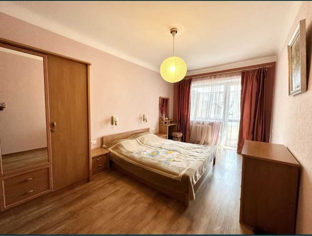 Продаж 3 кімнатної квартири в центрі міста
