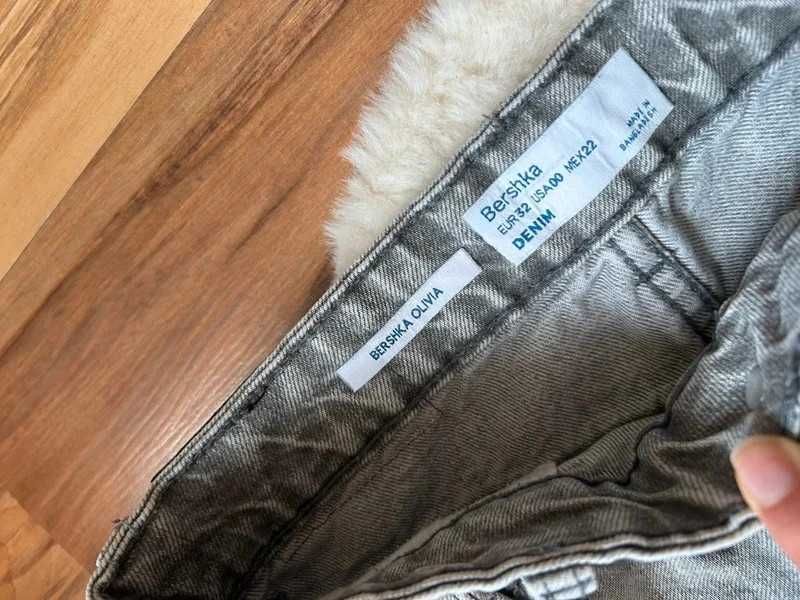 Szare jeansy Bershka Olivia XXS/XS – wysoki stan