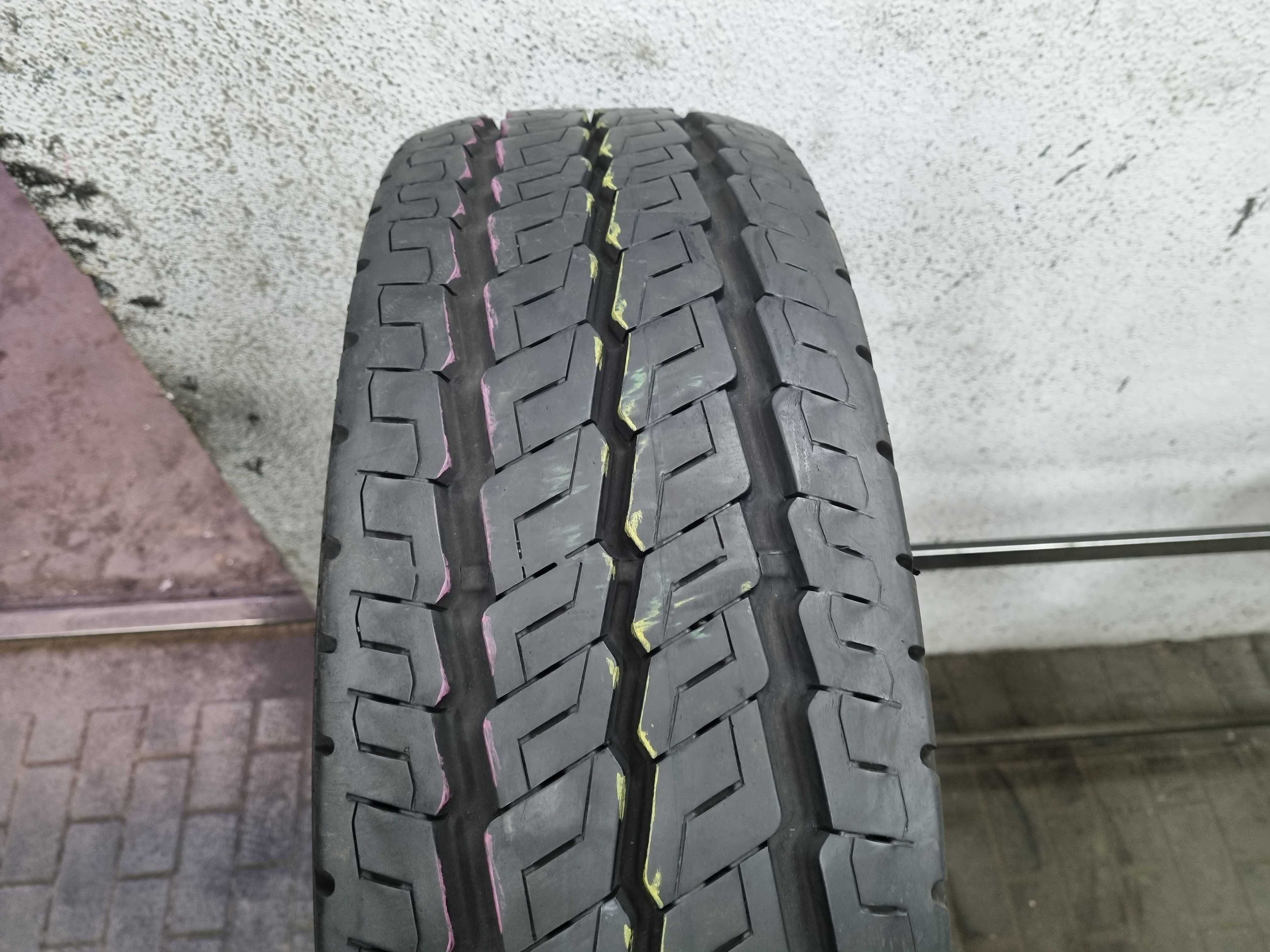 225/75/16CP 116R Continental VancoCamper D.3722