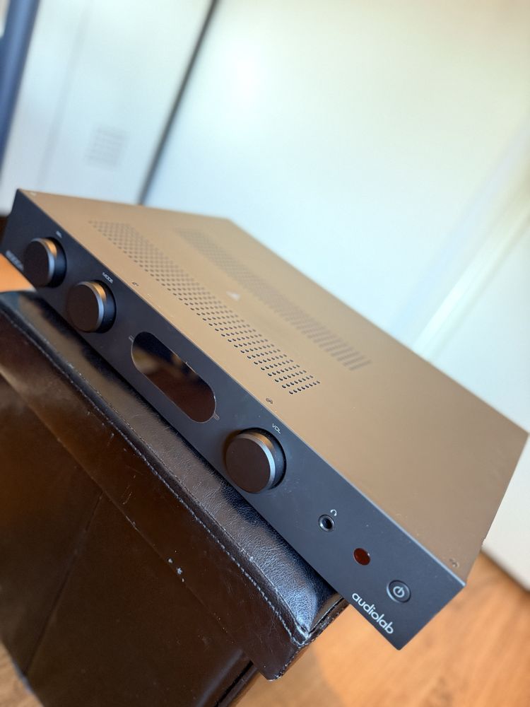 Wzmacniacz Audiolab 6000A