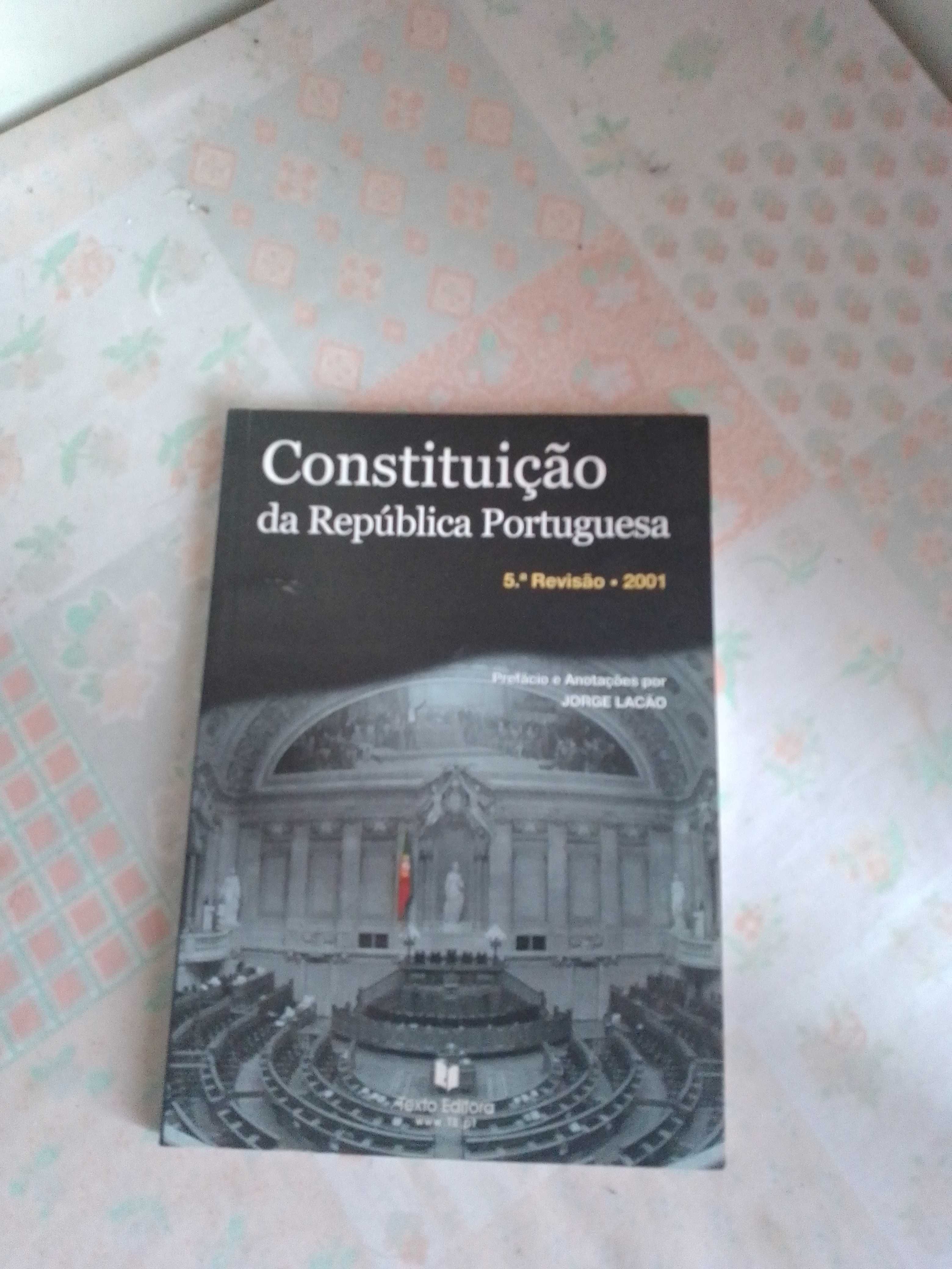 Livros constituição portuguesa e um olhar para os anos 90