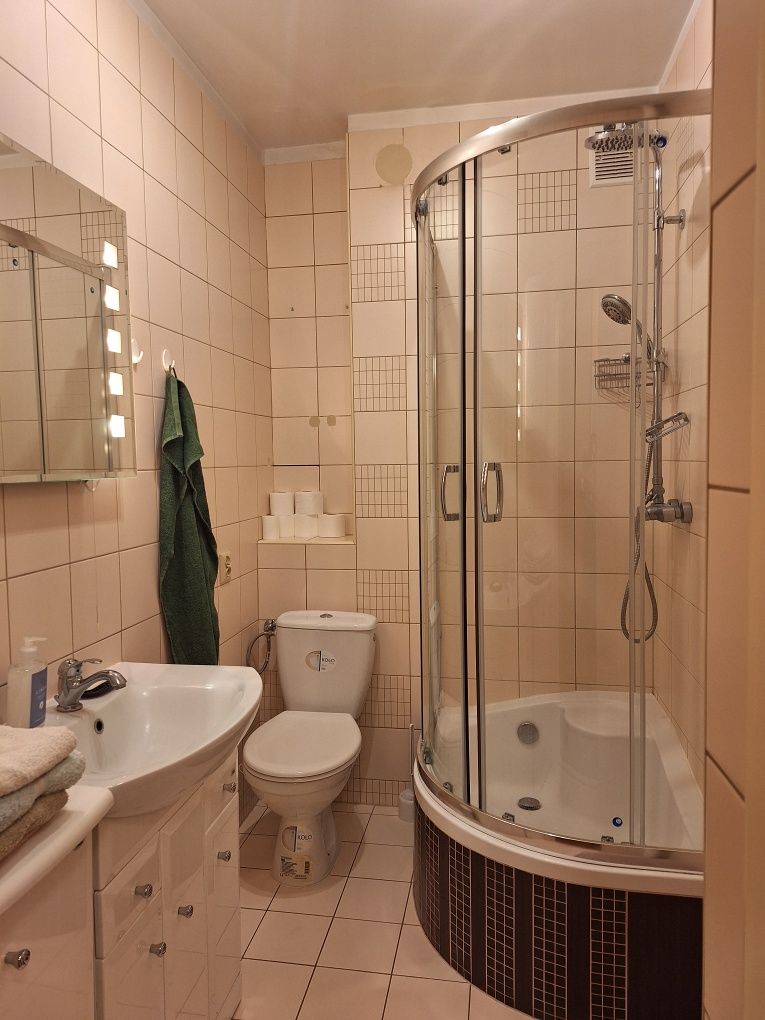 Pokoje, noclegi apartamenty kwatery - Stalowa Wola Nisko firmy