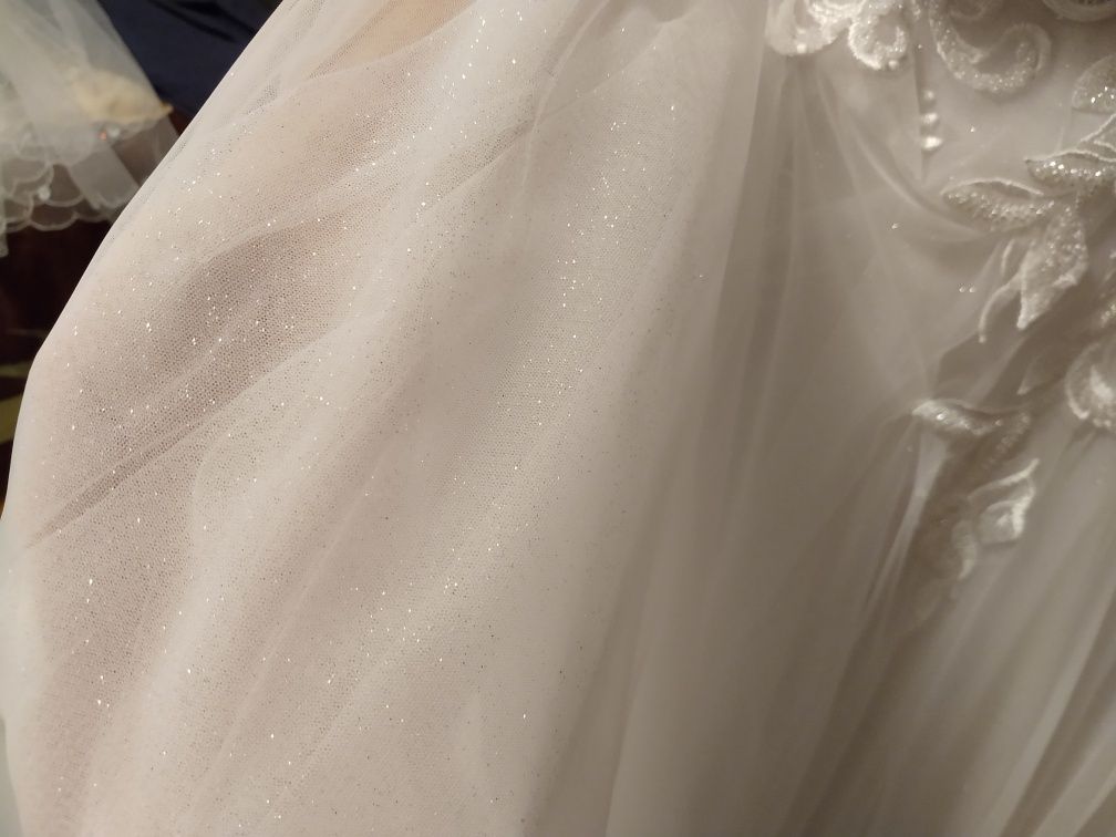 Suknia ślubna MELODY biała