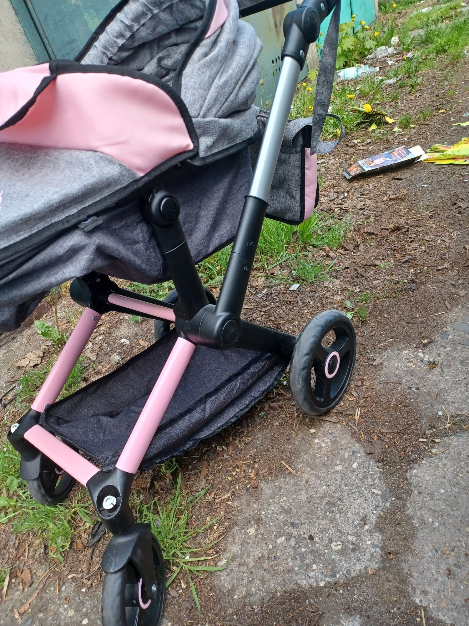 Sprzedam wózek dla lalek