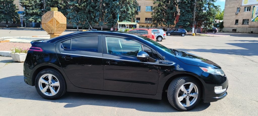 Продам Chevrolet Volt 1 full