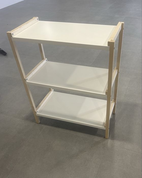 Duas Estantes do IKEA, novas.