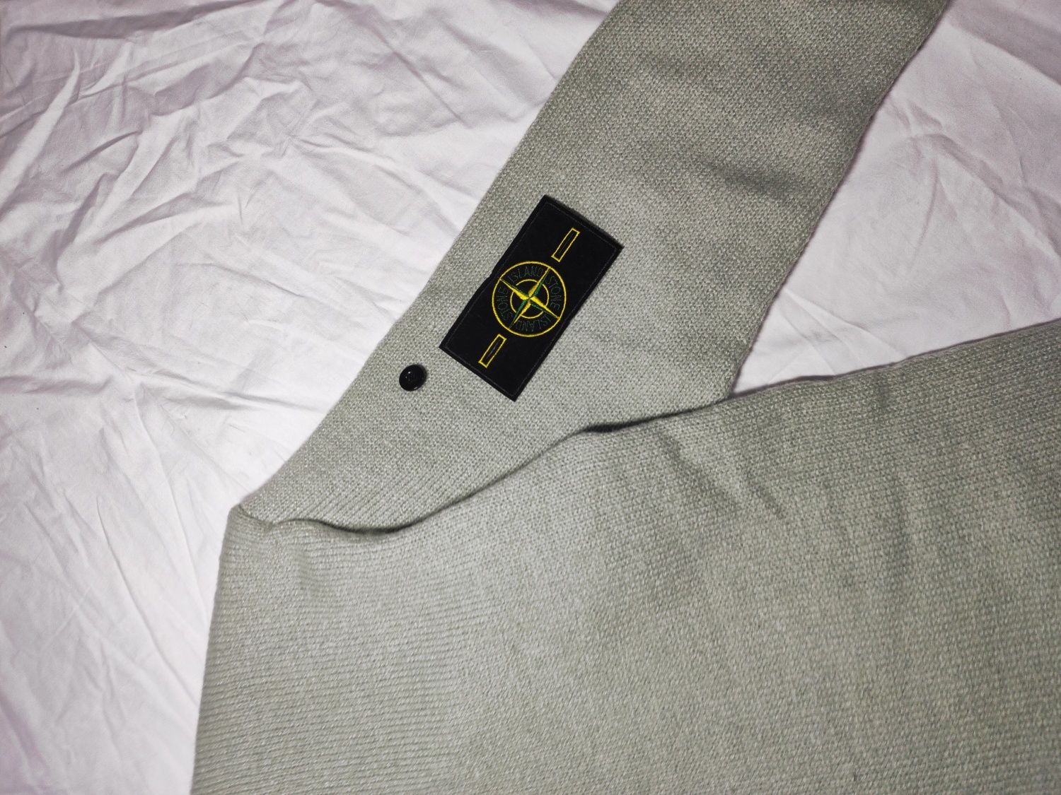 Світер stone island
