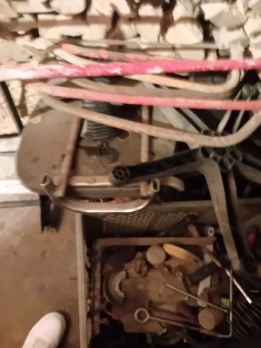 Recolho sucata e  todo tipo de metais