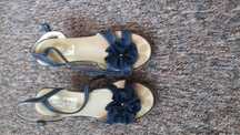 Buty na obcasie zapinane