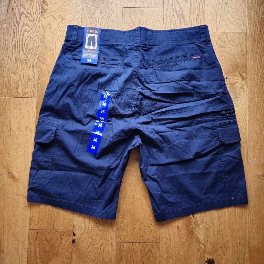нові чоловічі шорти р.36 wearfirst