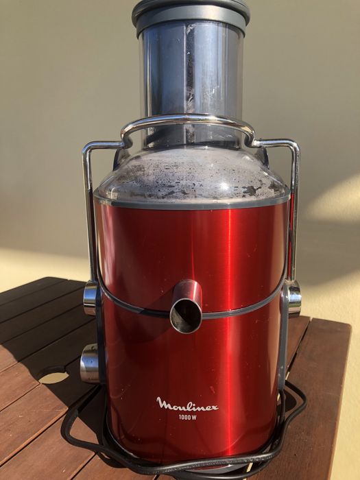 Máquina de sumos naturais Moulinex