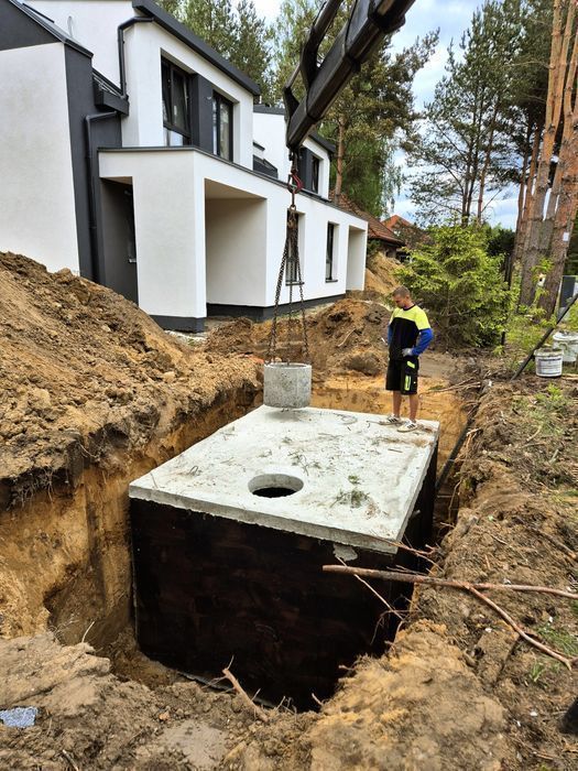 SZAMBO zbiornik betonowy na deszczówkę tanio z wykopem Góra Kalwaria