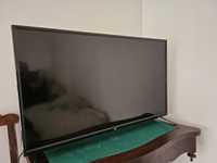 Monitor de TV com comando