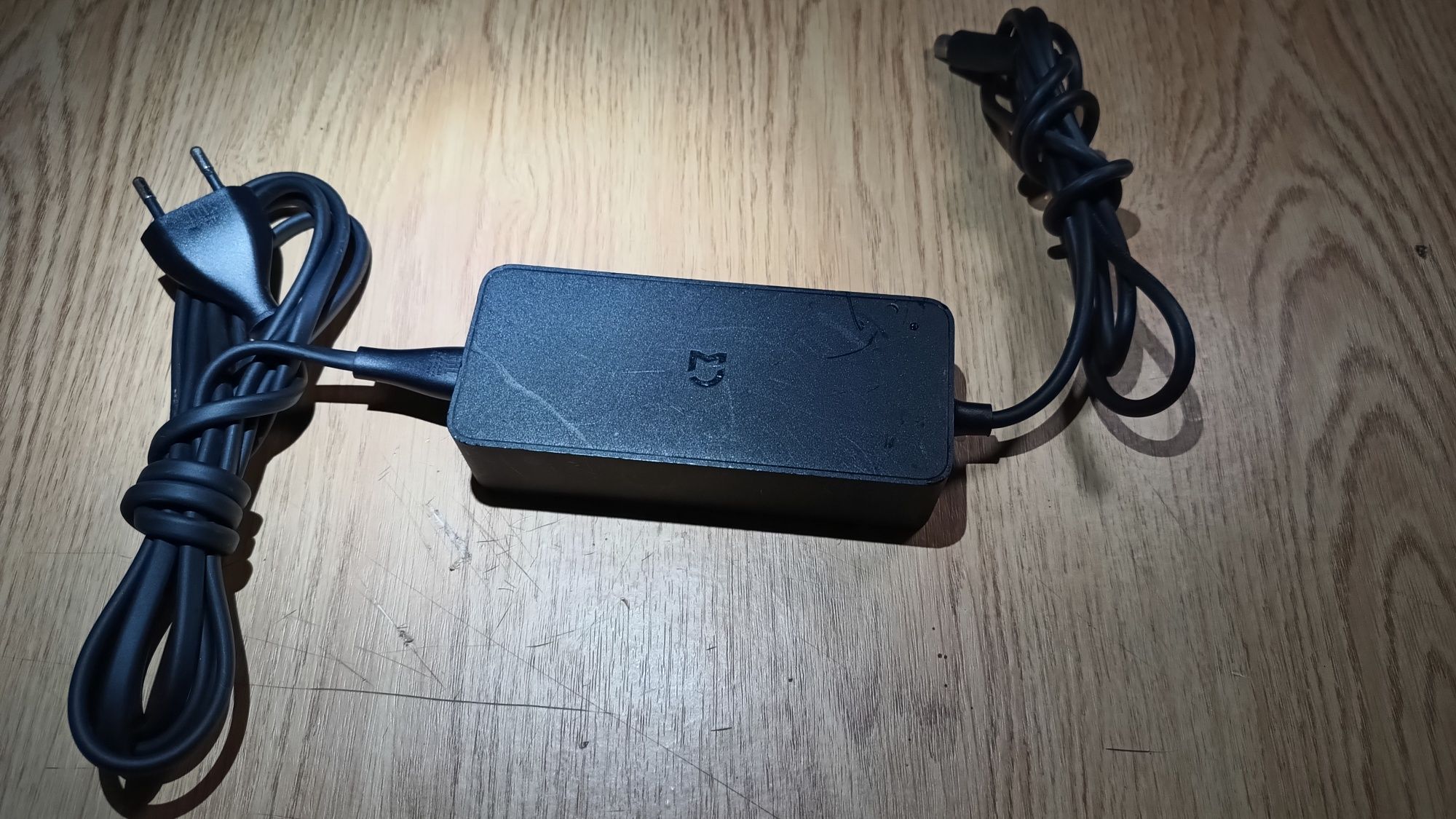 Оригінальний зарядний пристрій для Електросамоката Xiaomi