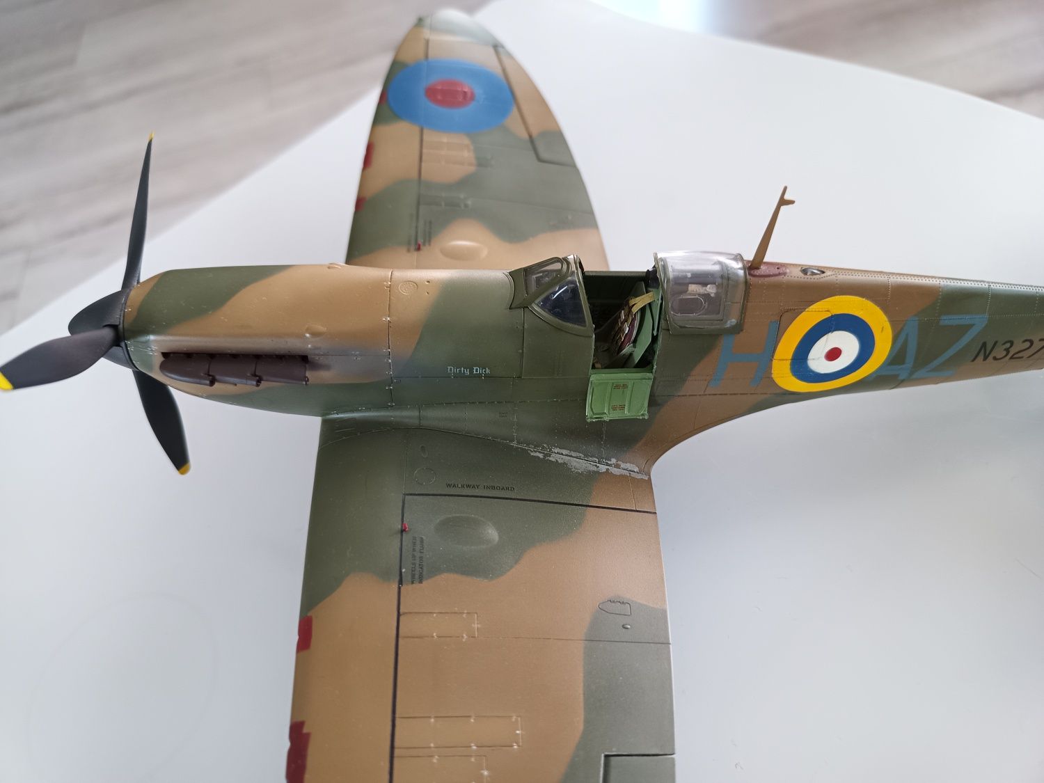 Spitfire Mk.Ia (Mid) K32001 Kotare 1/32 gotowy model