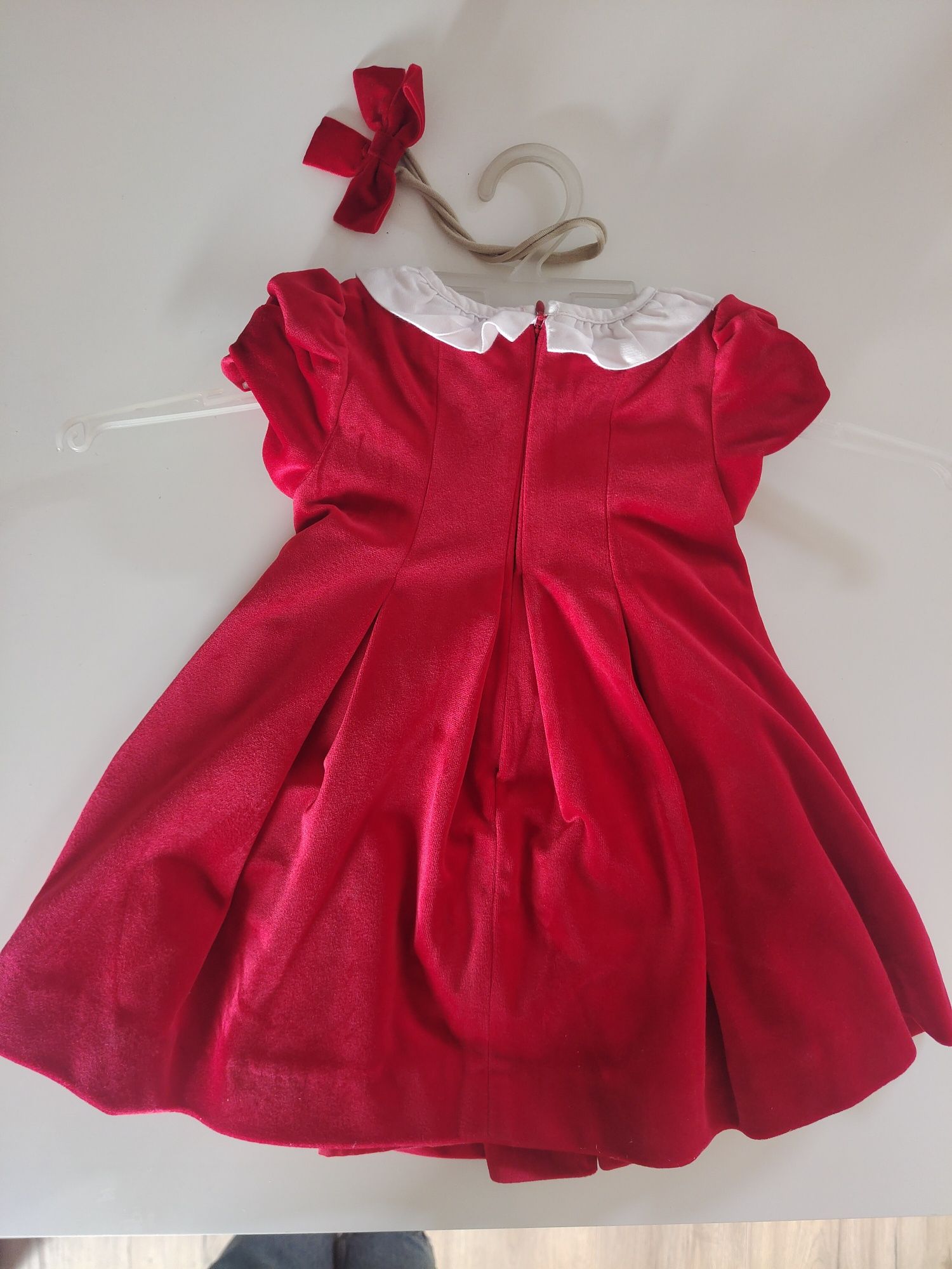 Sukienka welurowa czerwona Mayoral rozmiar 80
