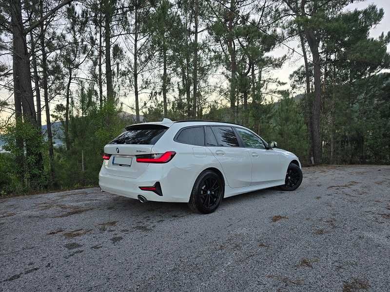Reservado - BMW 330e 292cv - Revisão Feita - Nacional