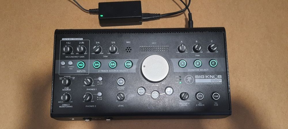 Big knob studio+