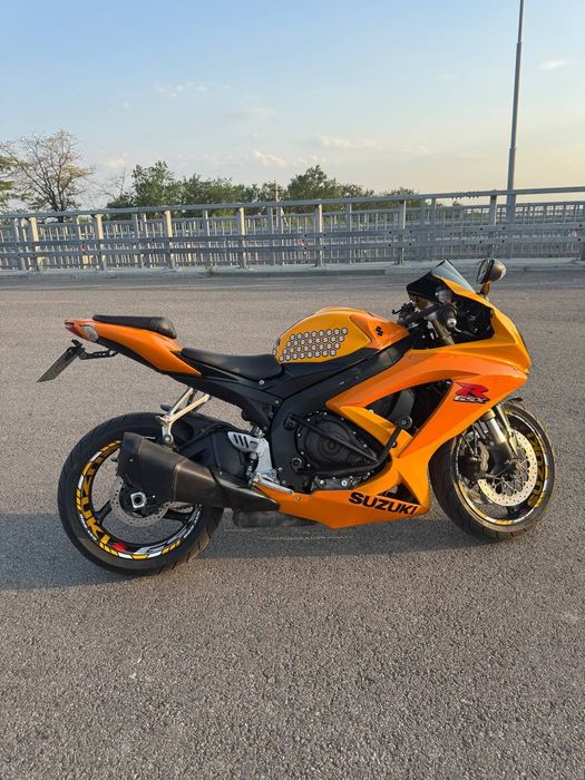 Продам GSX-R 600 2008 джиксер