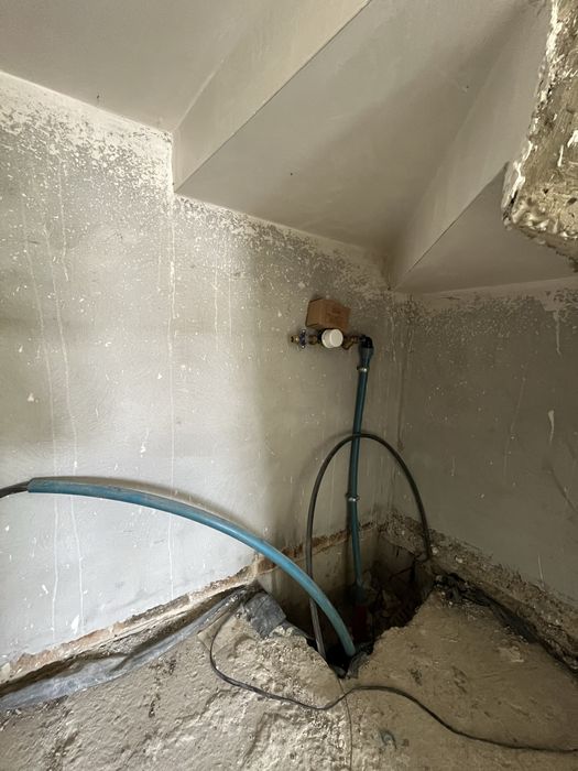 Продається будинок 140 м2 готовий до ремонту. Можливий обмін.