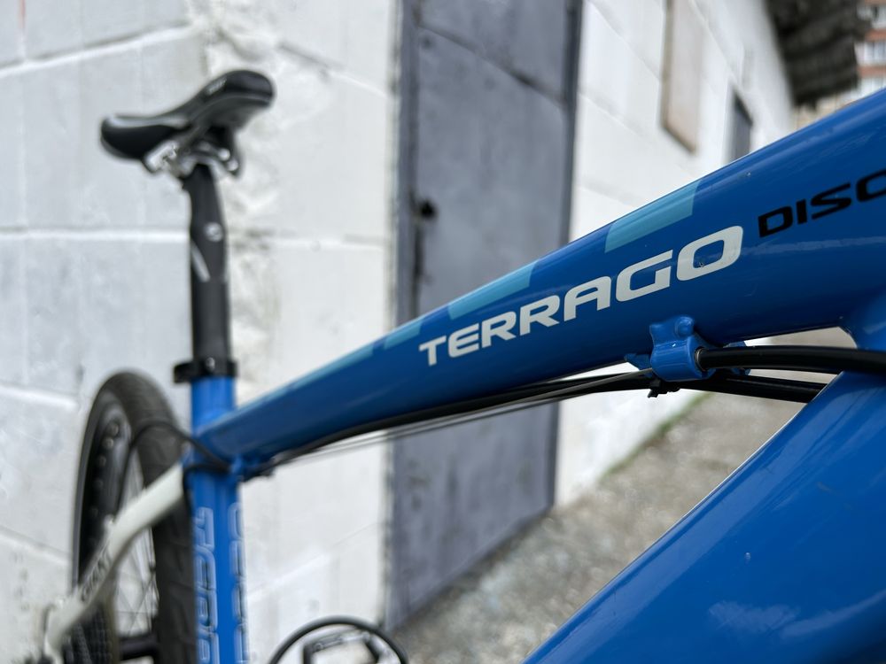 Горный велосипед Giant Terrago Disc 26″ (рост: 155-165 см)