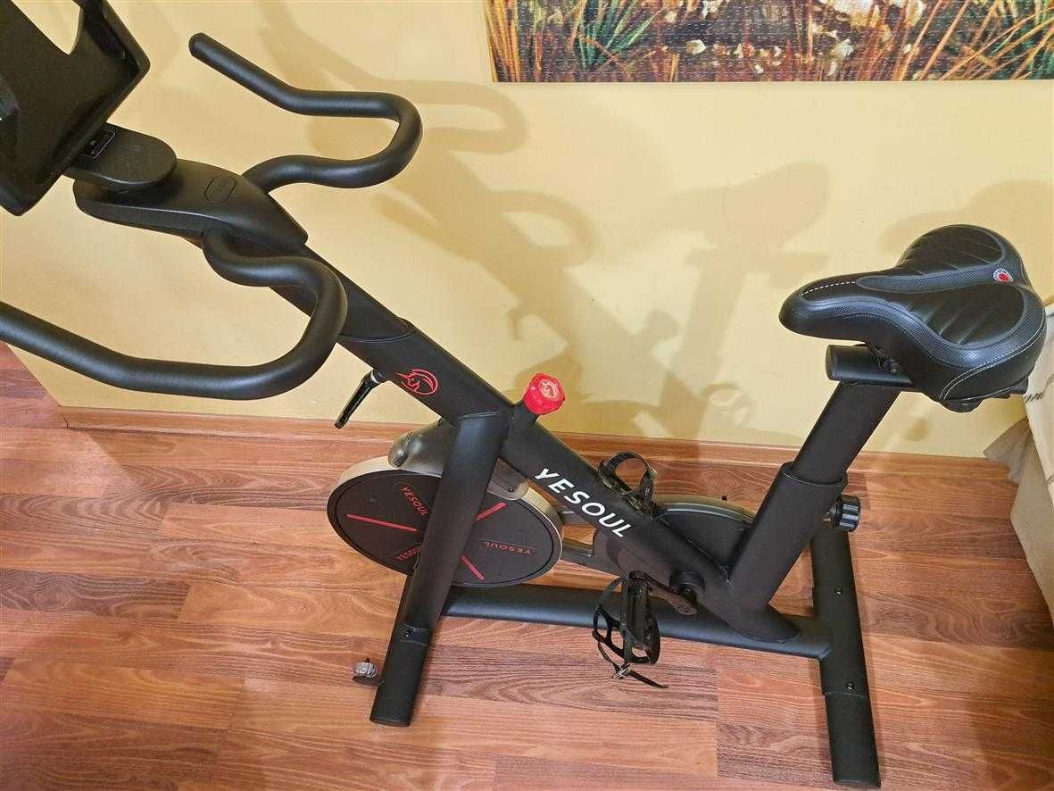 Rower spinningowy stacjonarny Yesoul S3, bluetooth, aplikacje, Zwift.