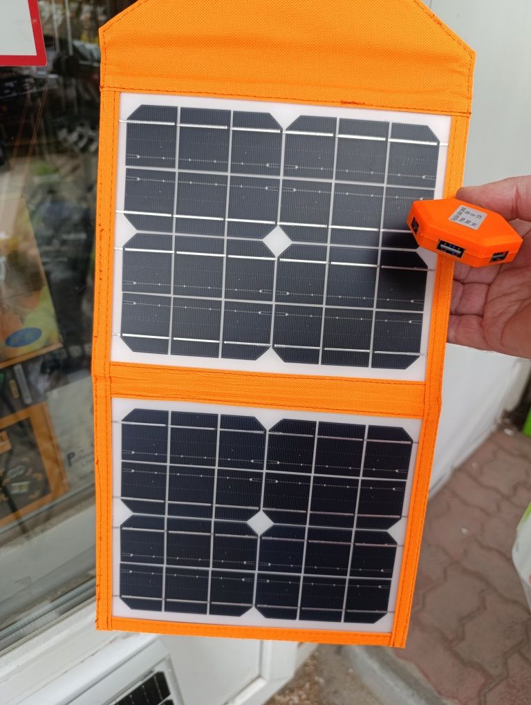 Сонячна панель 15w Солнечная зарядка 3 usb складная портативная Solar