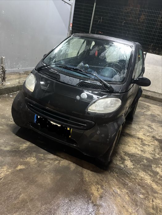 Vendo Smart 600 a gasolina e aceito trocas de motas