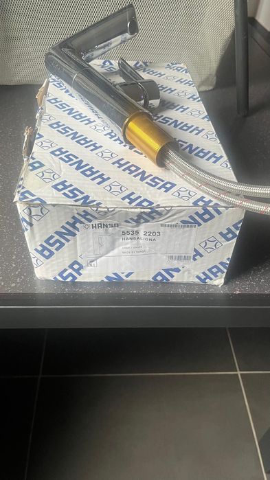 2 Torneiras da marca Hansaligna ( nova) para venda