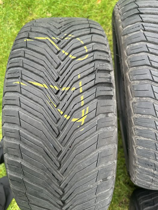 Opony Michelin CrossClimate 2 225 45 R17 Y komplet