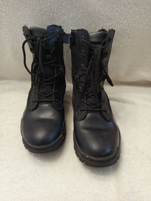 Czarne buty taktyczne Mil-Tec trekkingowe i zimowe  rozmiar 40
