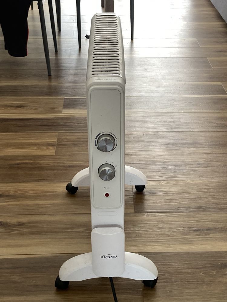 Aquecedor de Mica Electronia HY200B – 2000W