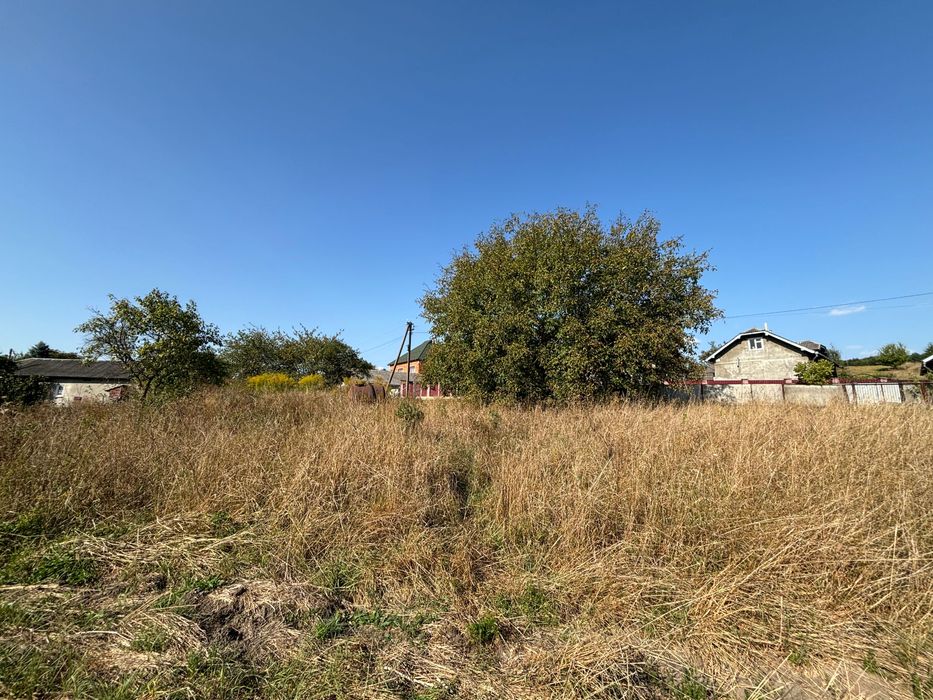 Земельна ділянка в селі Милування_МА