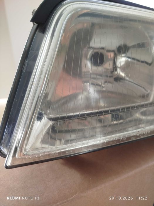 Lampa przód lewa  A4 B5 FL