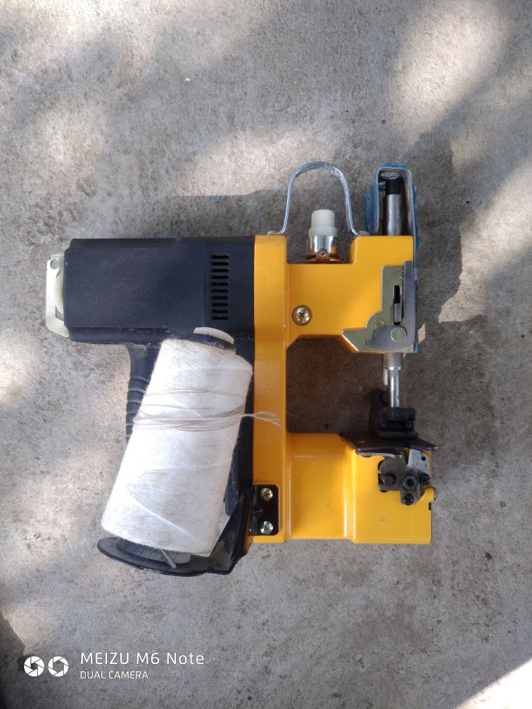 Продам мешкозашивочную машинку GK9-12