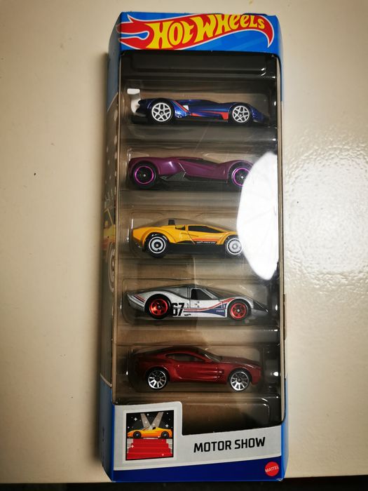 Motor Show Pack 5x Hot Wheels 2023