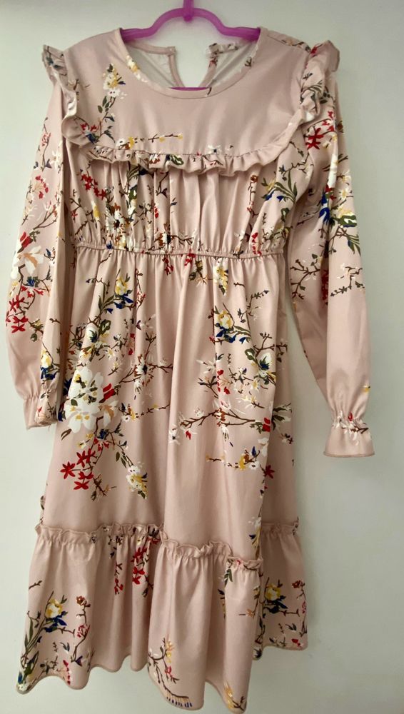 Vestido rosa com flores
