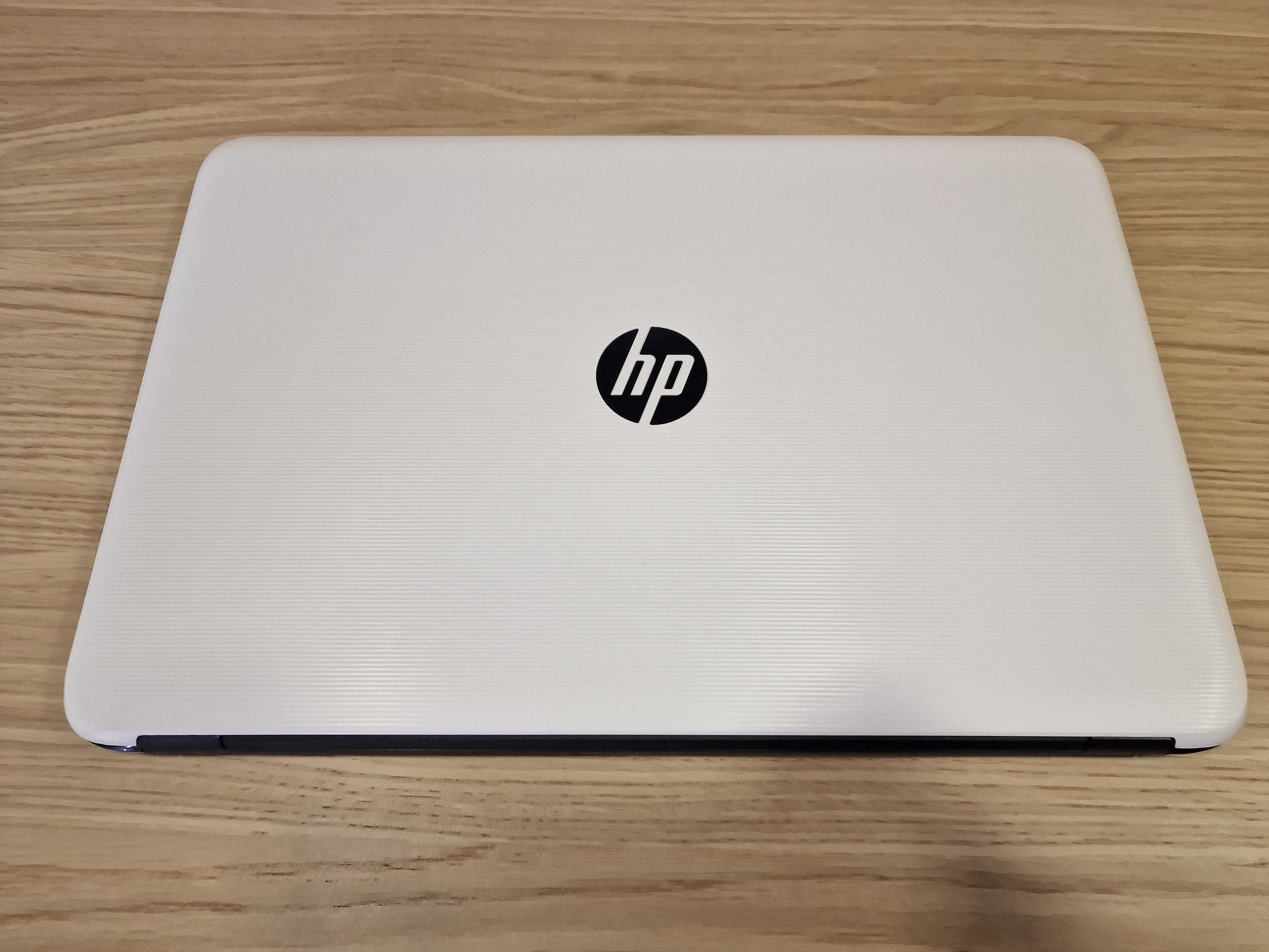 Computador HP 15"