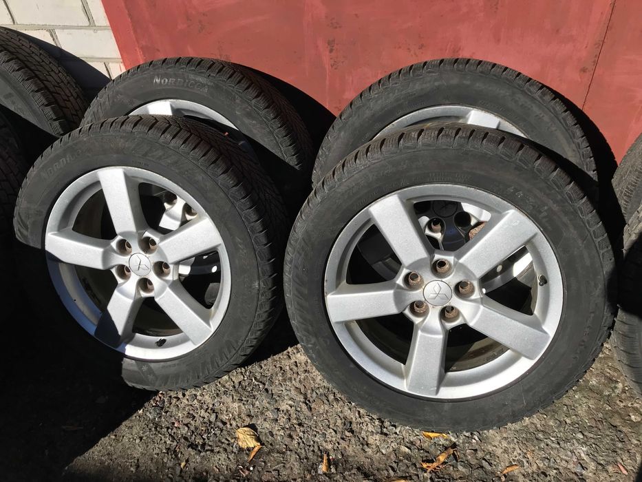Колеса ориг диски Mitsubishi Outlander XL R18 5/114.3 резина Matador