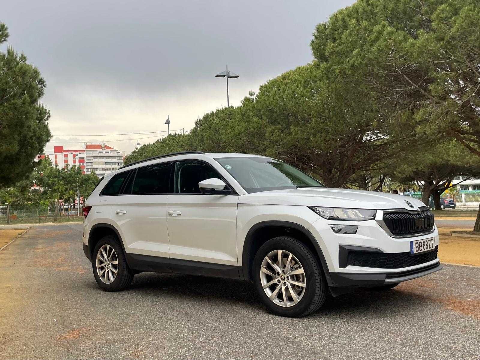 Skoda Kodiaq 2.0 TDI Ambition DSG -7 lugares-Familiar- Usado como Novo