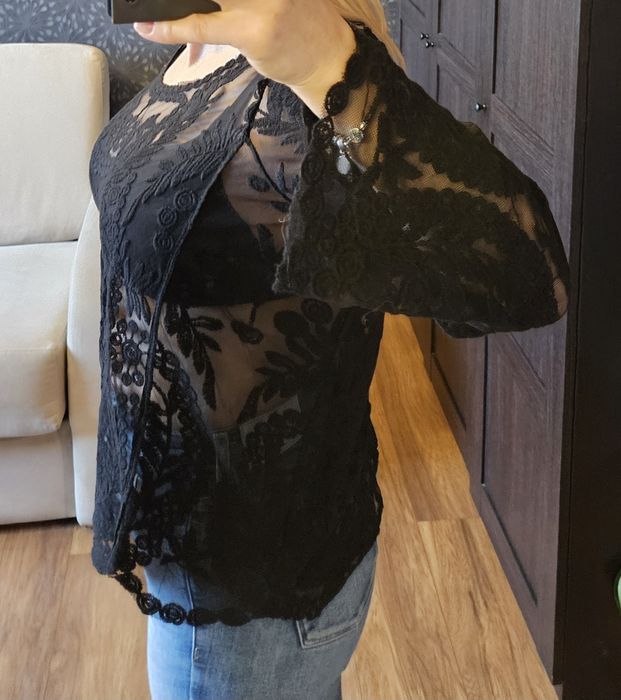 Bluzka koronkowa tiulowa r. S / M