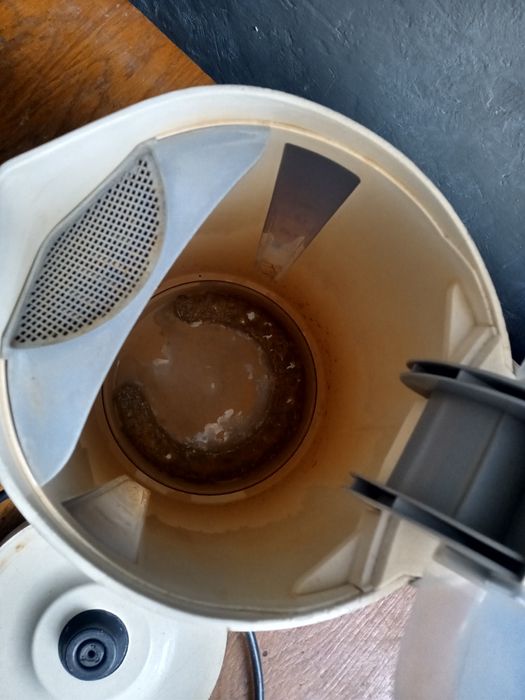 Чайник Borsch потребує уваги